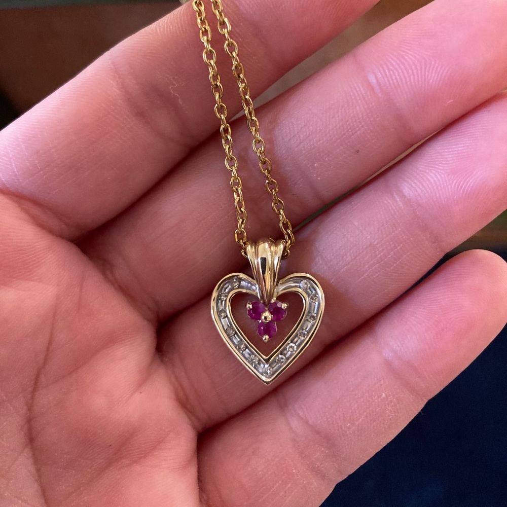10k gold ruby cherry blossom 🌸 (NWT)